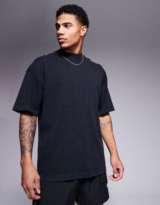 4505 back print boxy heavyweight cotton t-shirt with quick dry finish in washed black , 4 of 4
