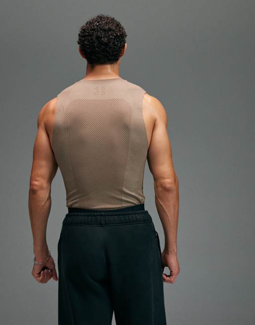 4505 – Beige underställslinne i seamless-design med muscle fit och definierande kompression, 5 av 5