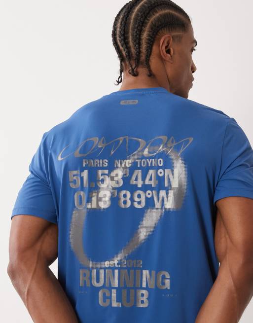 4505 - Blå løbe-T-shirt i hurtigttørrende performance-mesh og nylon med print på ryggen , 5 af 5
