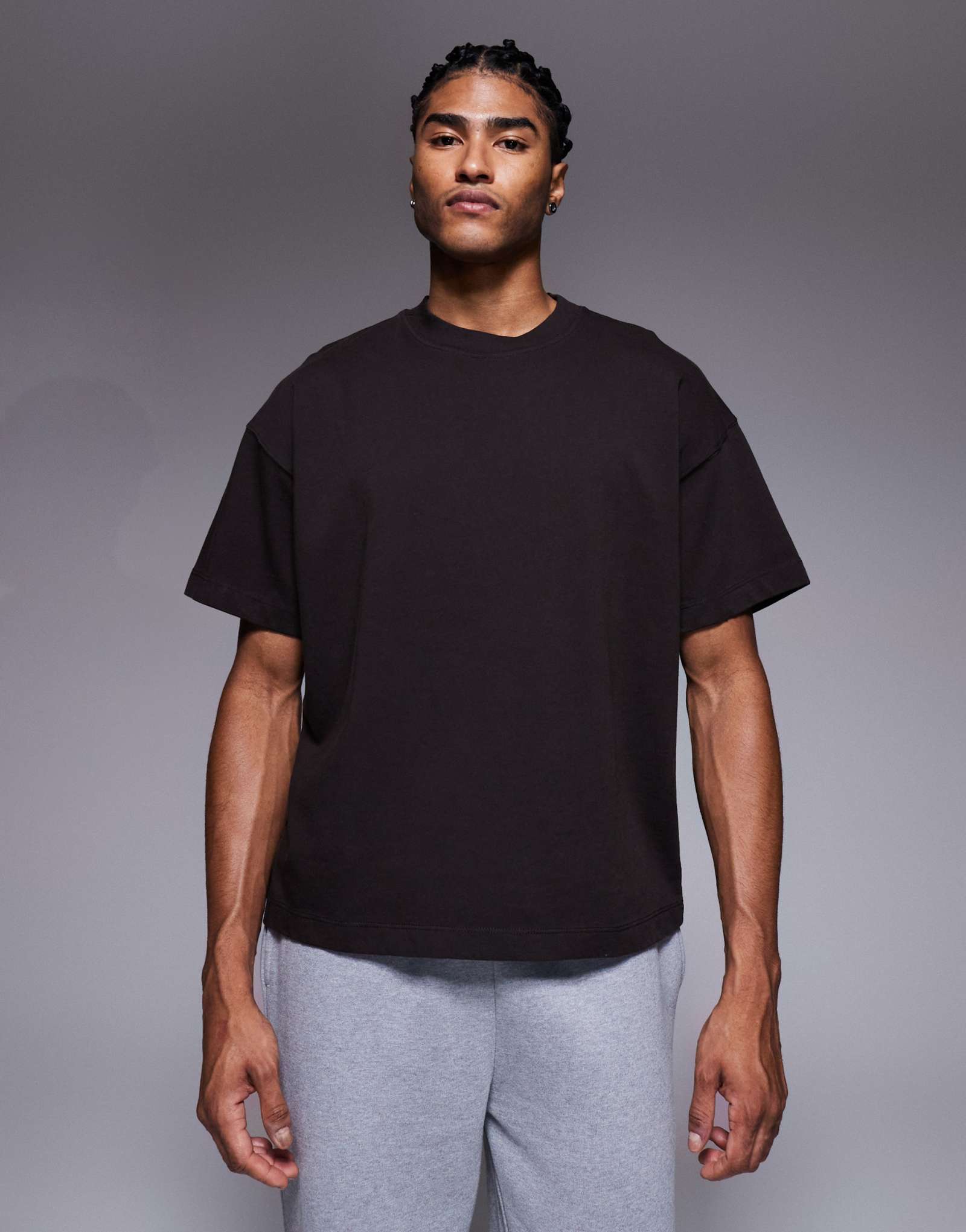 4505 облегающая укороченная тренировочная футболка из тяжелого хлопка с быстросохнущей отделкой коричневого цвета