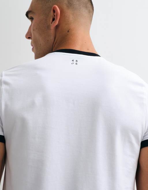 4505 camiseta ringer de algodón de corte ajustado y efecto encogido con acabado de secado rápido en blanco, 3 de 5