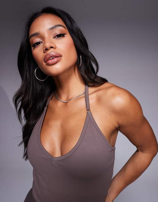 4505 - Canotta senza cuciture tortora allacciata al collo con reggiseno integrato , 3 di 4