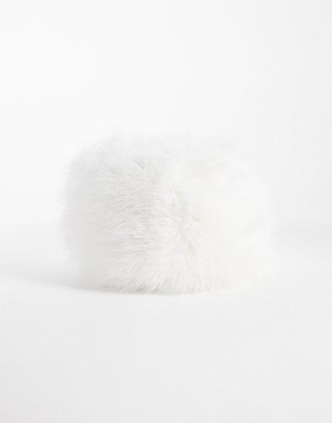 4505 cappello oversize in pelliccia sintetica bianco - view 1