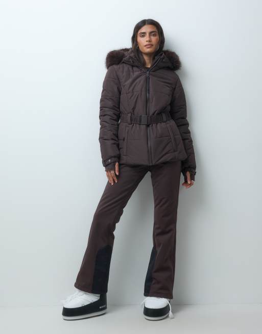 4505 Chaqueta de esquí acolchada con cinturón en chocolate, 2 de 5