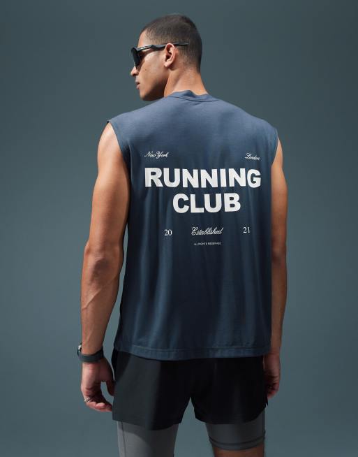 4505 – Ciemnogranatowy top oversize bez rękawów z nadrukiem z napisem „Running” na plecach 