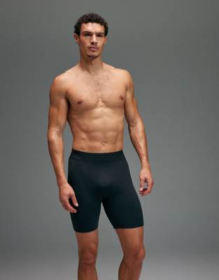 4505 - Collant de base mi-long gainant sans coutures 20 cm effet de compression - Noir