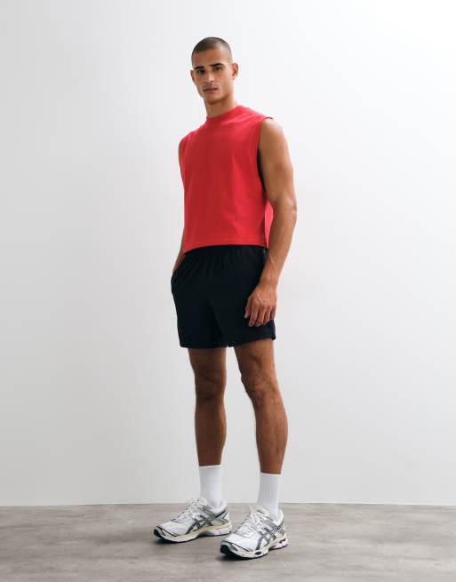 4505 cotton cropped lifting tank top with quick-dry finish in deep red, 2 of 5