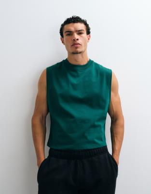 4505 Cotton Cropped Lifting Tank With Quick Dry Finish In Green