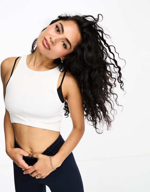 4505 crop singlet with curved hem in active rib 