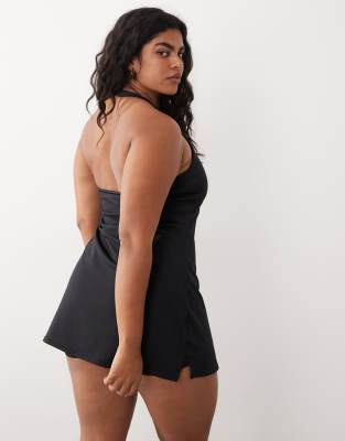 plus size tennis dress The Courtside Nursing (Black)  Bump City and a pleated skirt HDE Womens Plus Size Tennis
