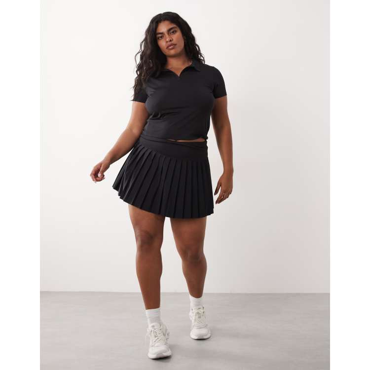 210371040-1-black?$n_750w$&wid