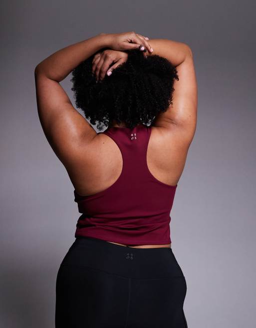 4505 Curve active tank top with shelf bra in cherry red, 2 of 4