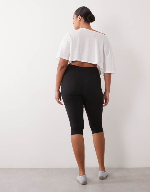 4505 Curve blød yoga capri-leggings i sort, 3 af 5