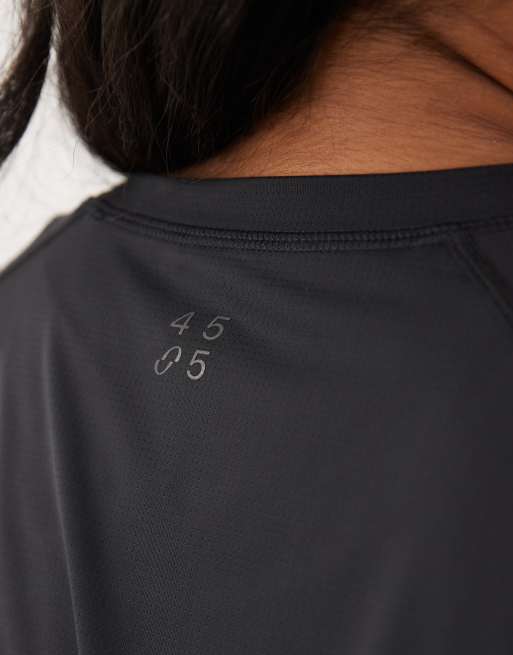 4505 Curve - Camiseta deportiva negra para correr de malla de secado rápido de nailon, 2 de 4