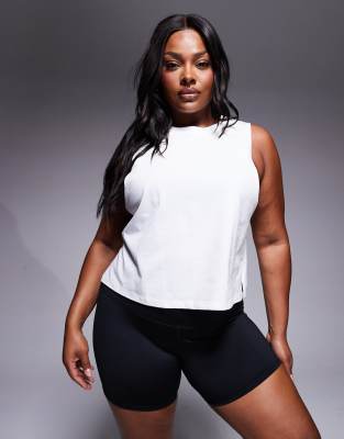 4505 Curve drop armhole cropped cotton singlet with quick dry finish in white - view 1