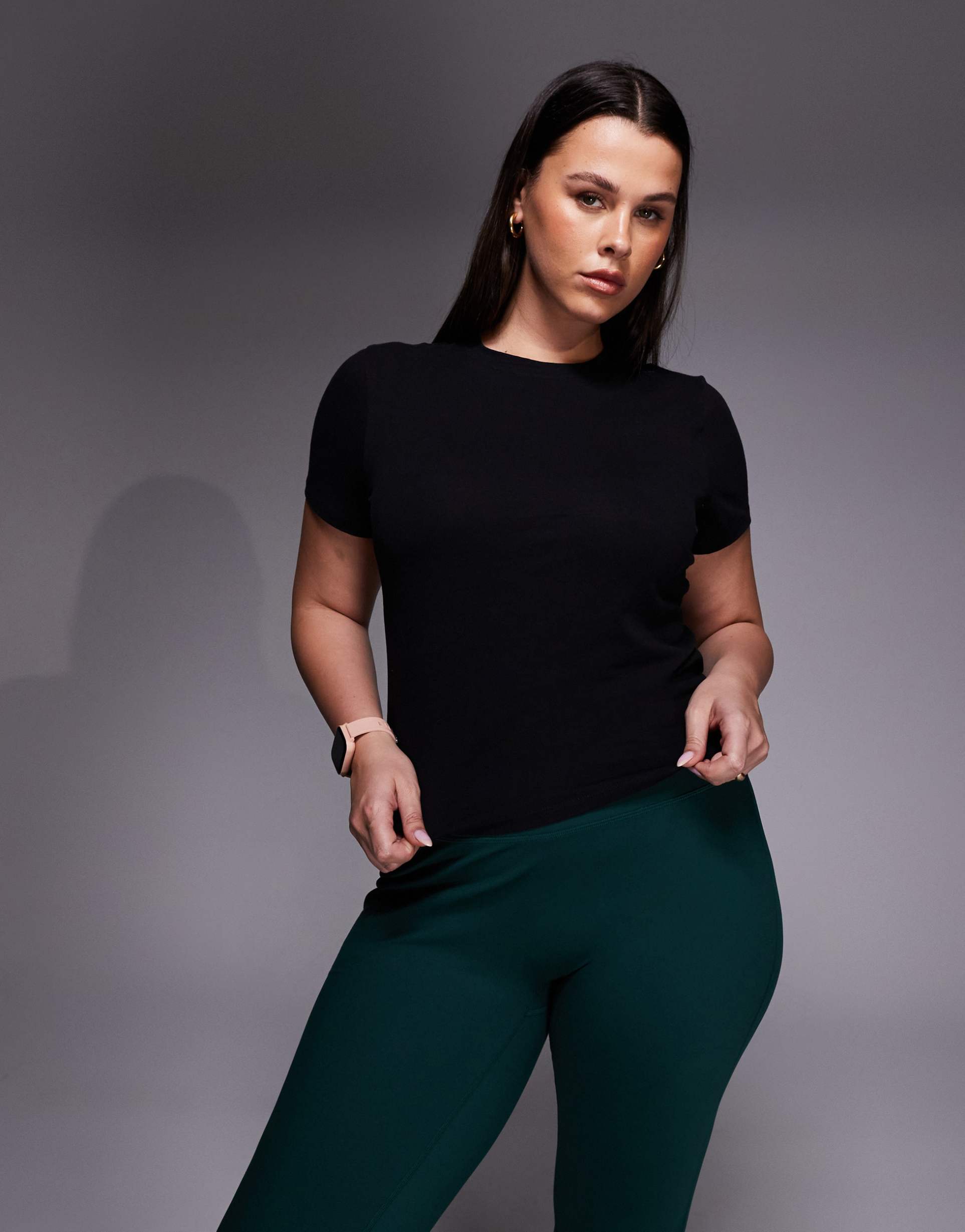 4505 curve fitted cotton blend everyday t-shirt with quick dry finish in black