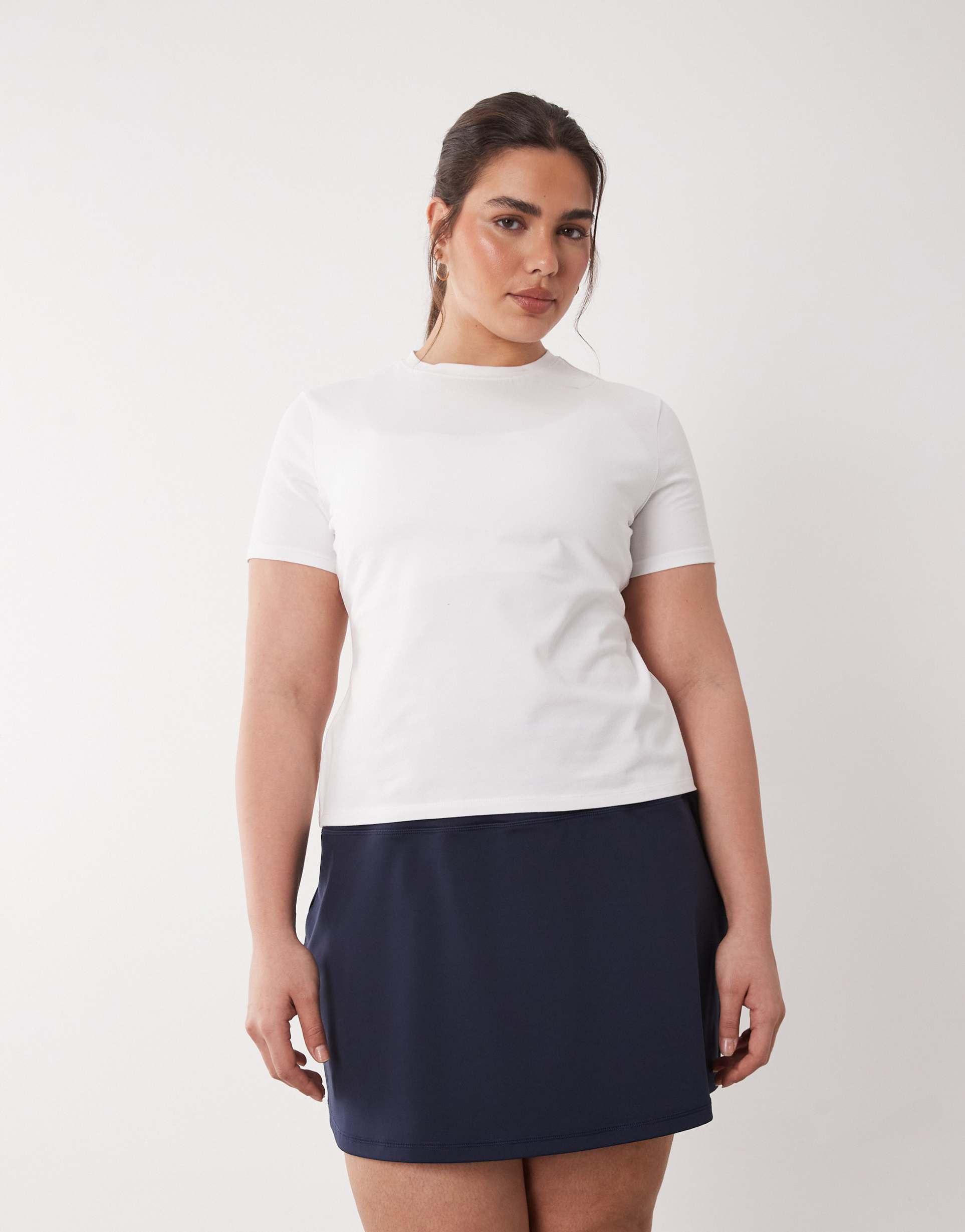 4505 curve fitted cotton everyday t-shirt with quick dry finish in white