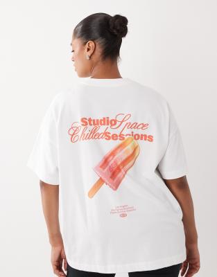 4505 Curve Heavyweight Cotton Oversized T-shirt With Ice Cream Back Print In White