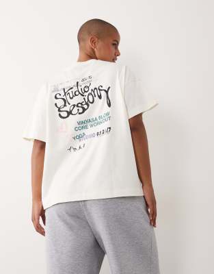 4505 Curve Heavyweight Cotton Oversized T-shirt With Studio Back Print In White