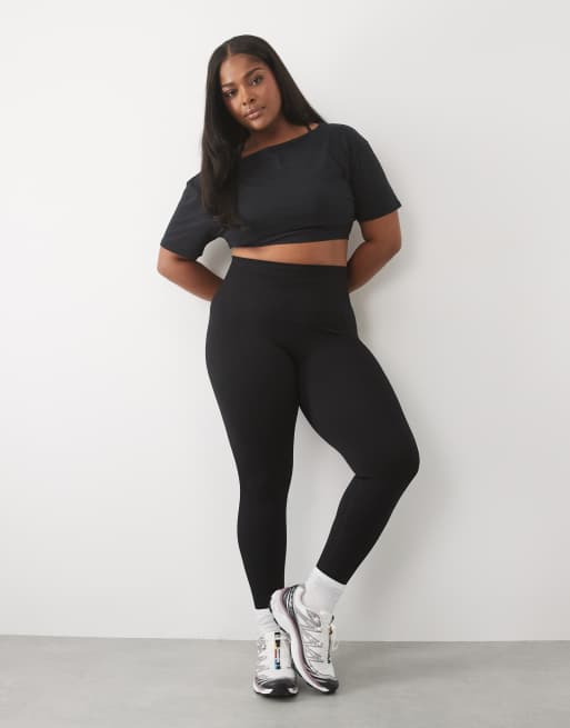 4505 Curve hurtigttørrende T-shirt i bomuld med slub-tekstur, offshoulder og cropped i sort, 2 af 4