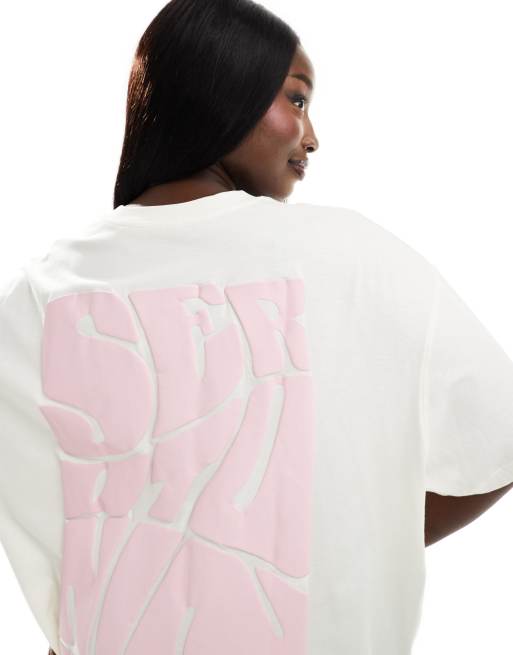 4505 Curve - Hvid oversized T-shirt med 'Serotonin Studio'-print på ryggen i kraftigt materiale 