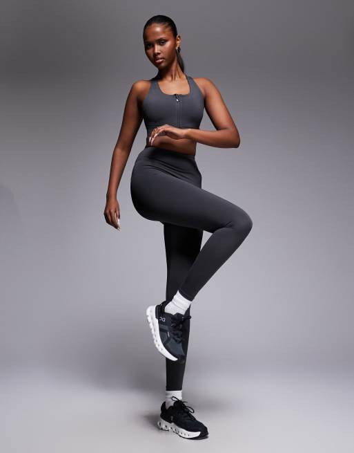 4505 Curve Icon active high support sports bra with removable padding and adjustable straps in smoke gray, 2 of 4