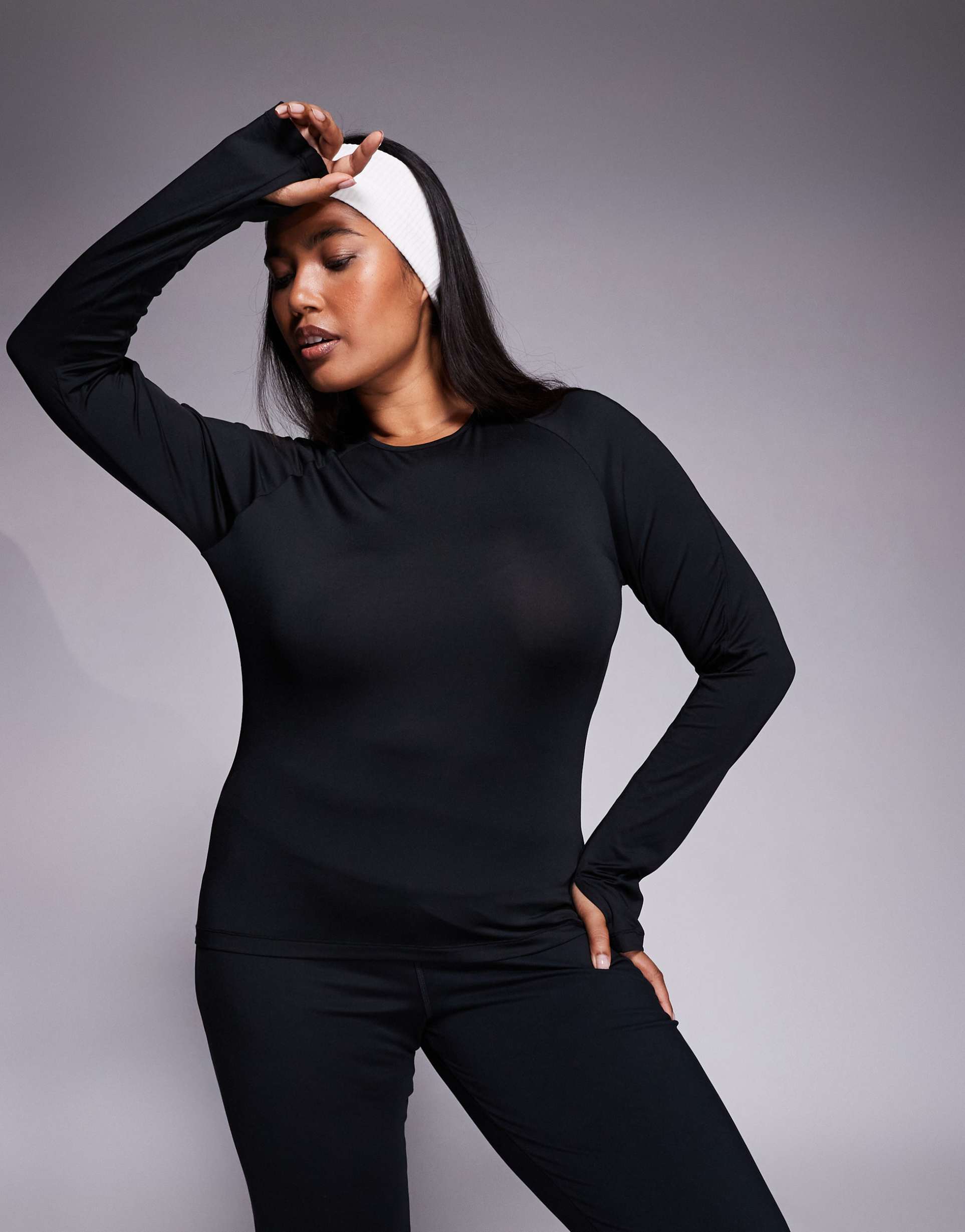 4505 curve icon active quick dry slim fit long sleeve top in black