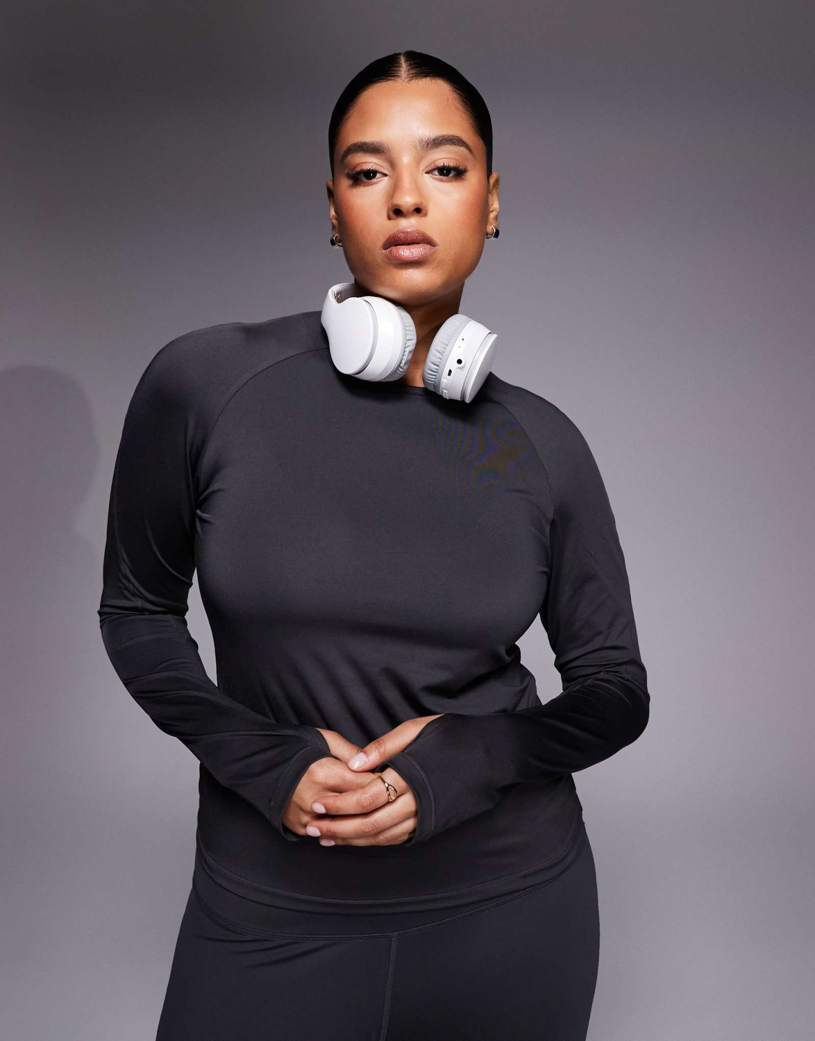 4505 Curve Icon активный быстросохнущий приталенный топ с длинными рукавами дымчато-серого цвета