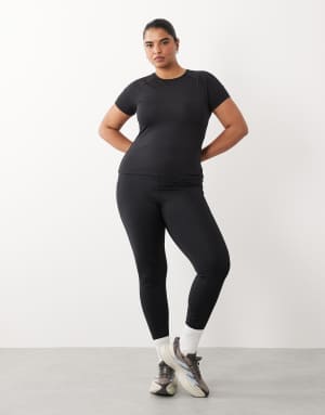 4505 Curve Icon active quick dry slim fit t-shirt in black