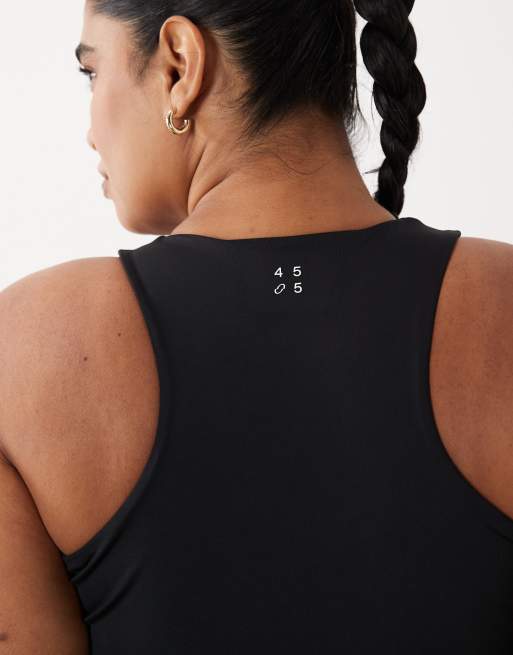 4505 Curve Icon active racer back vest with inner bra and removable padding in black, 2 of 4
