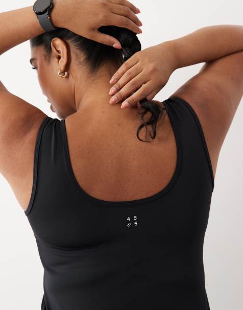 4505 Curve Icon active slightly cropped vest in black
