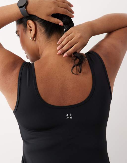 4505 Curve Icon active slightly cropped vest in black, 2 of 4