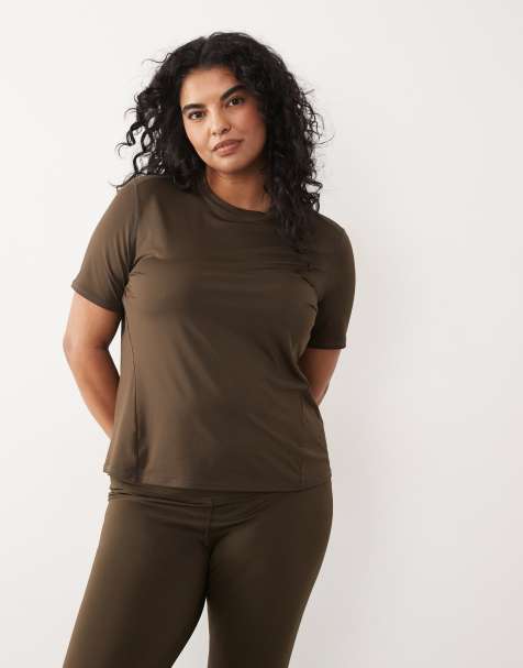4505 Curve - Icon - Active - Sneldrogend performance T-shirt in koffie - view 1