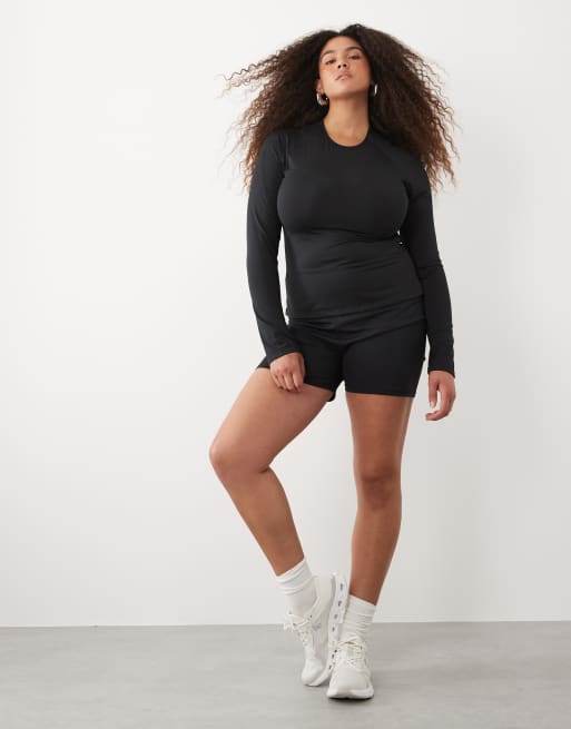 4505 - Curve - Icon - Active - Sneldrogende slim-fit top met lange mouwen in zwart, 3 van 4
