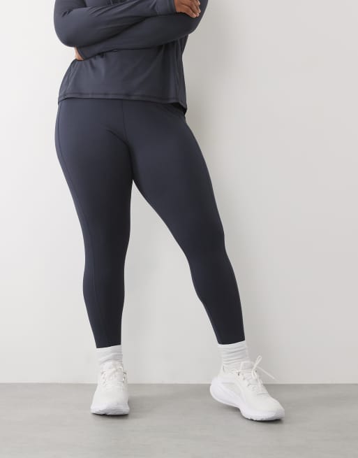 4505 Curve Icon active tie waist run legging with phone pocket in navy, 2 of 5
