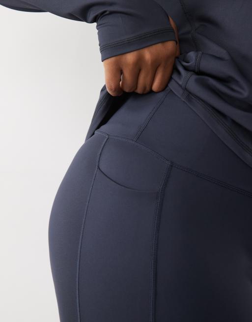 4505 Curve Icon active tie waist run legging with phone pocket in navy, 3 of 5