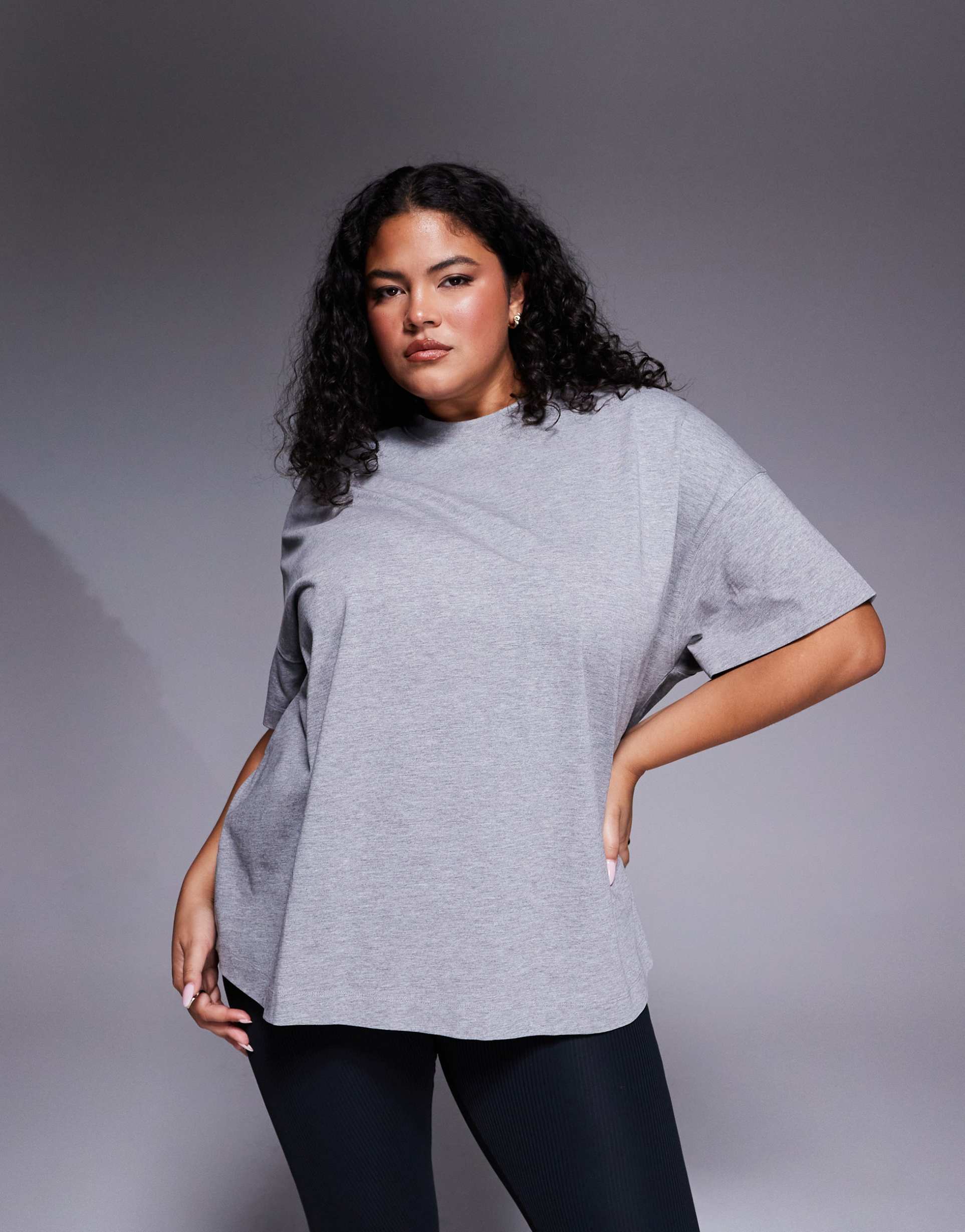 4505 curve icon back print heavyweight cotton oversized t-shirt with quick dry finish in gray heather