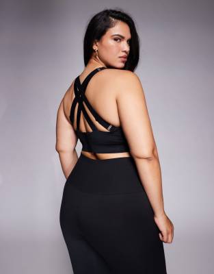 4505 Curve - Icon - Brassière de sport maintien renforcé à rembourrage amovible - Noir