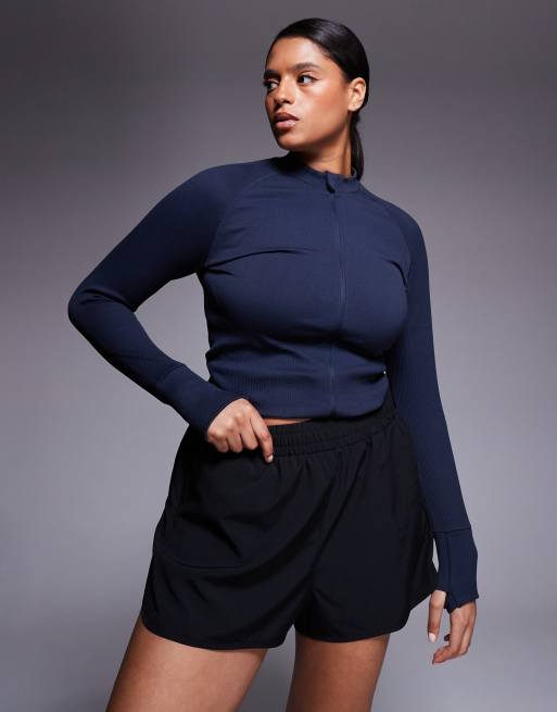 4505 Curve – Icon – Gewebte Lauf-Shorts in Schwarz mit Reißverschlusstaschen, 3 von 5