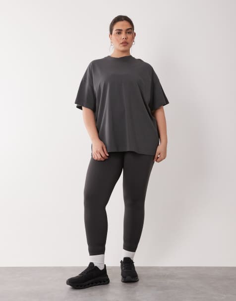 4505 Curve – Icon – Grå, tvättad t-shirt i kraftig bomull och oversize med snabbtorkande finish - view 1