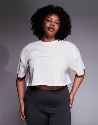 4505 Curve Icon Heavyweight Cotton Cropped T-shirt With Quick Dry Finish In White