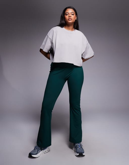 4505 Curve Icon heavyweight cotton cropped t-shirt with quick dry finish in washed ash, 3 of 4