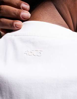 4505 Curve Icon Heavyweight Cotton Oversized T-shirt With Quick Dry Finish In White