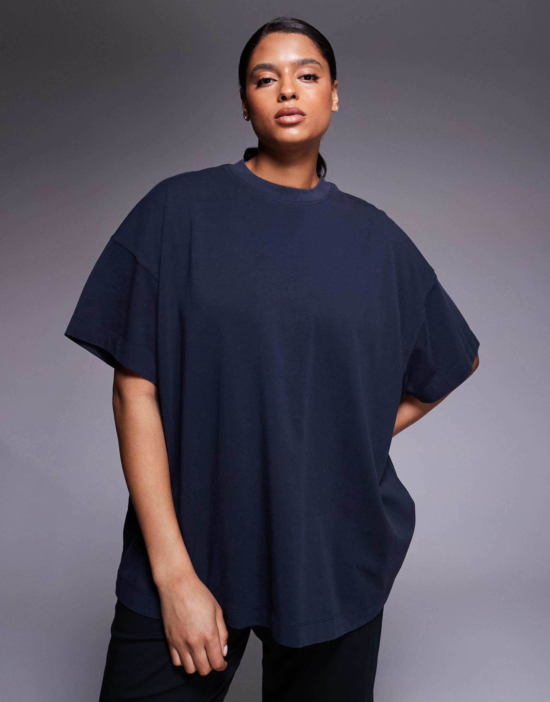 4505 curve icon heavyweight cotton oversized t-shirt with quick dry finish in washed midnight navy