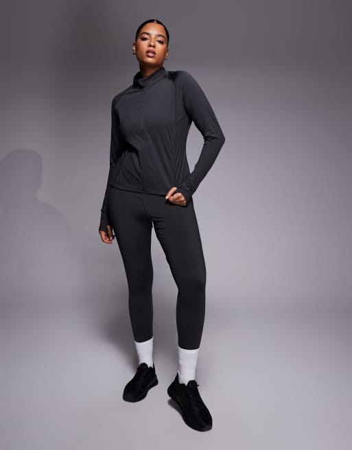 4505 Curve – Icon – Langärmlige, figurformende Sportjacke in Rauchgrau mit Reißverschlusstaschen, 3 von 4