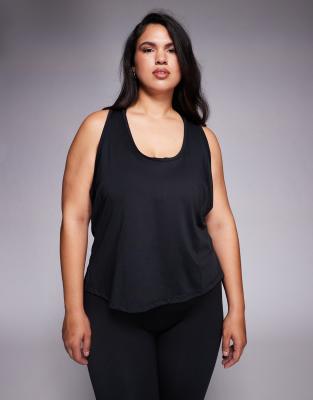 4505 Curve - Icon - Leichtes, schnelltrocknendes Performance-Trägertop zum Überziehen in Schwarz