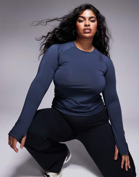 4505 - Curve - Icon - Slim-fit sporttop met lange mouwen in mmarineblauw - view 1