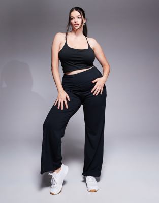 4505 Curve Icon soft touch high rise wide leg dance pants in black