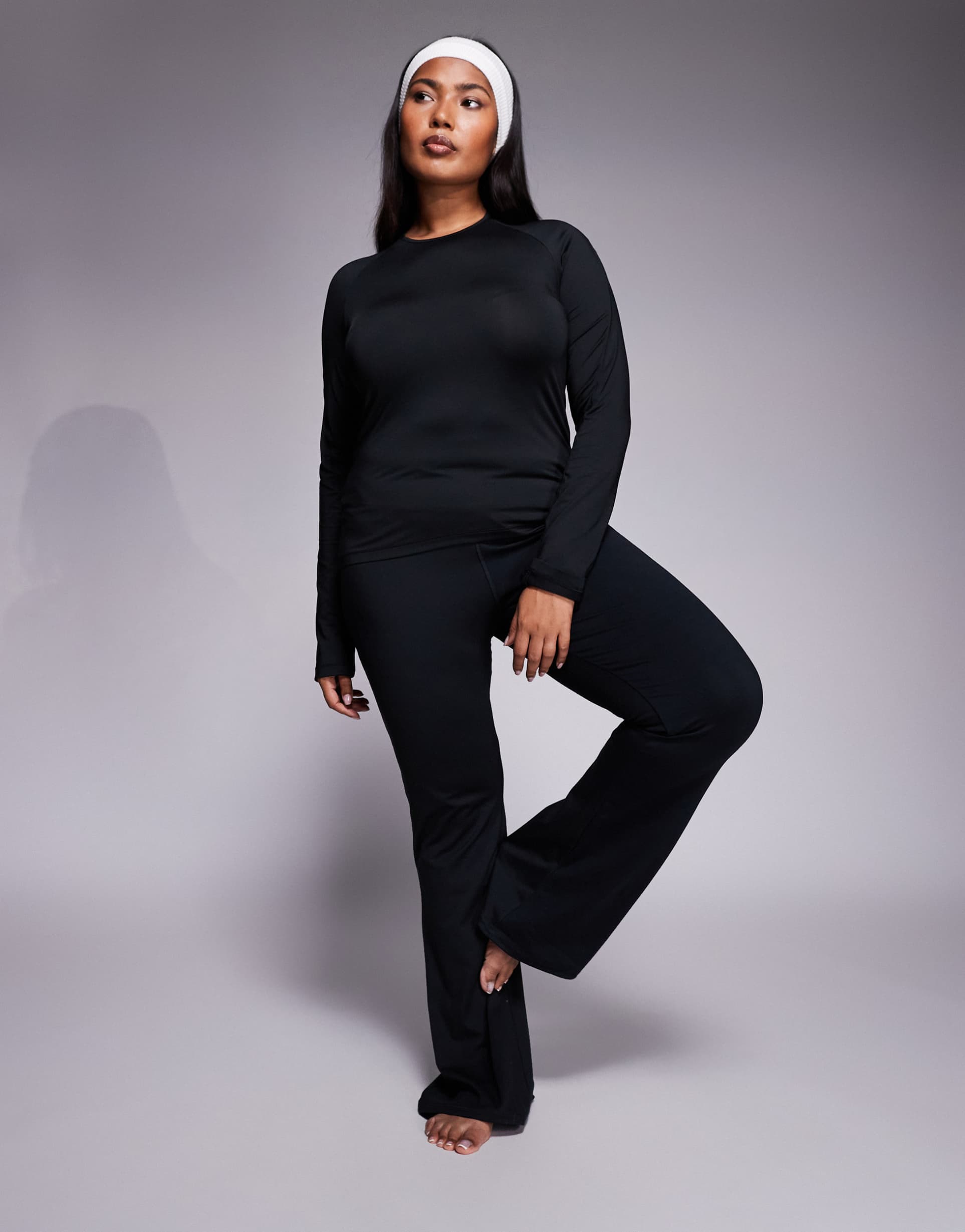 4505 curve icon soft touch high waist slim kick yoga leggings in black