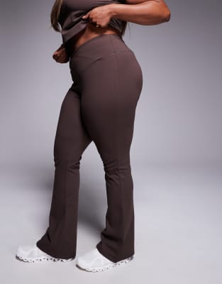 4505 Curve Icon Soft Touch Wrap Waist Slim Kick Yoga Leggings In Brown